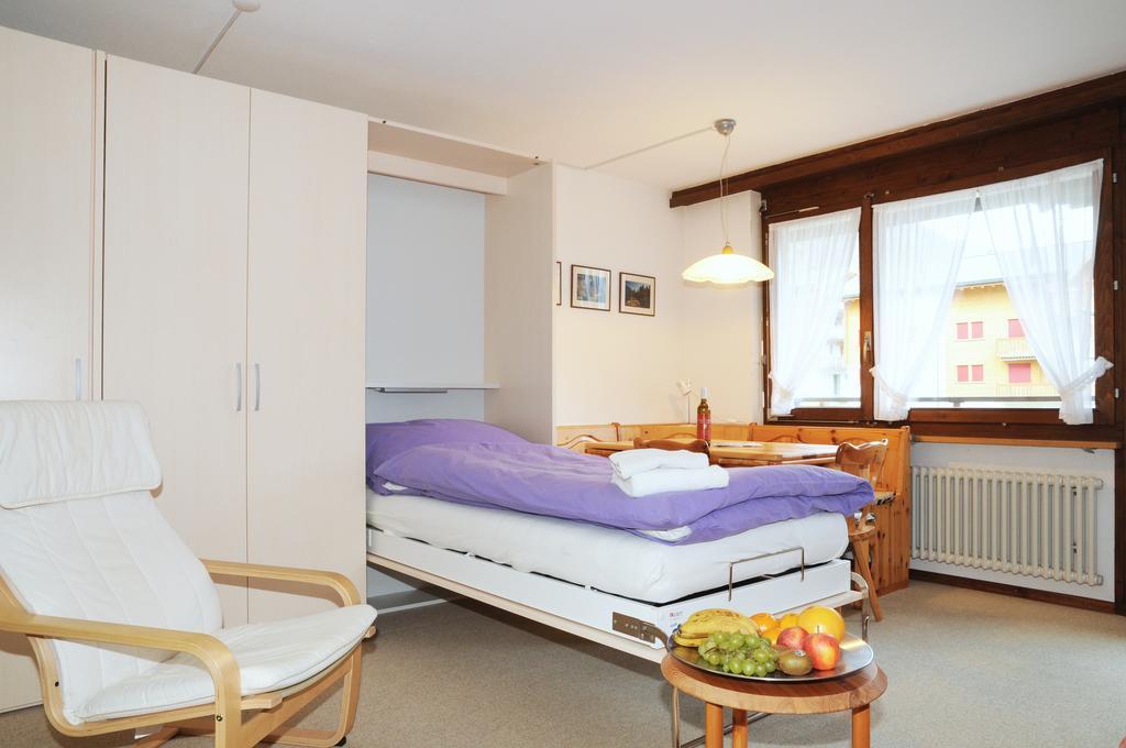 Alpenhaus ベットメラルプ 部屋 写真